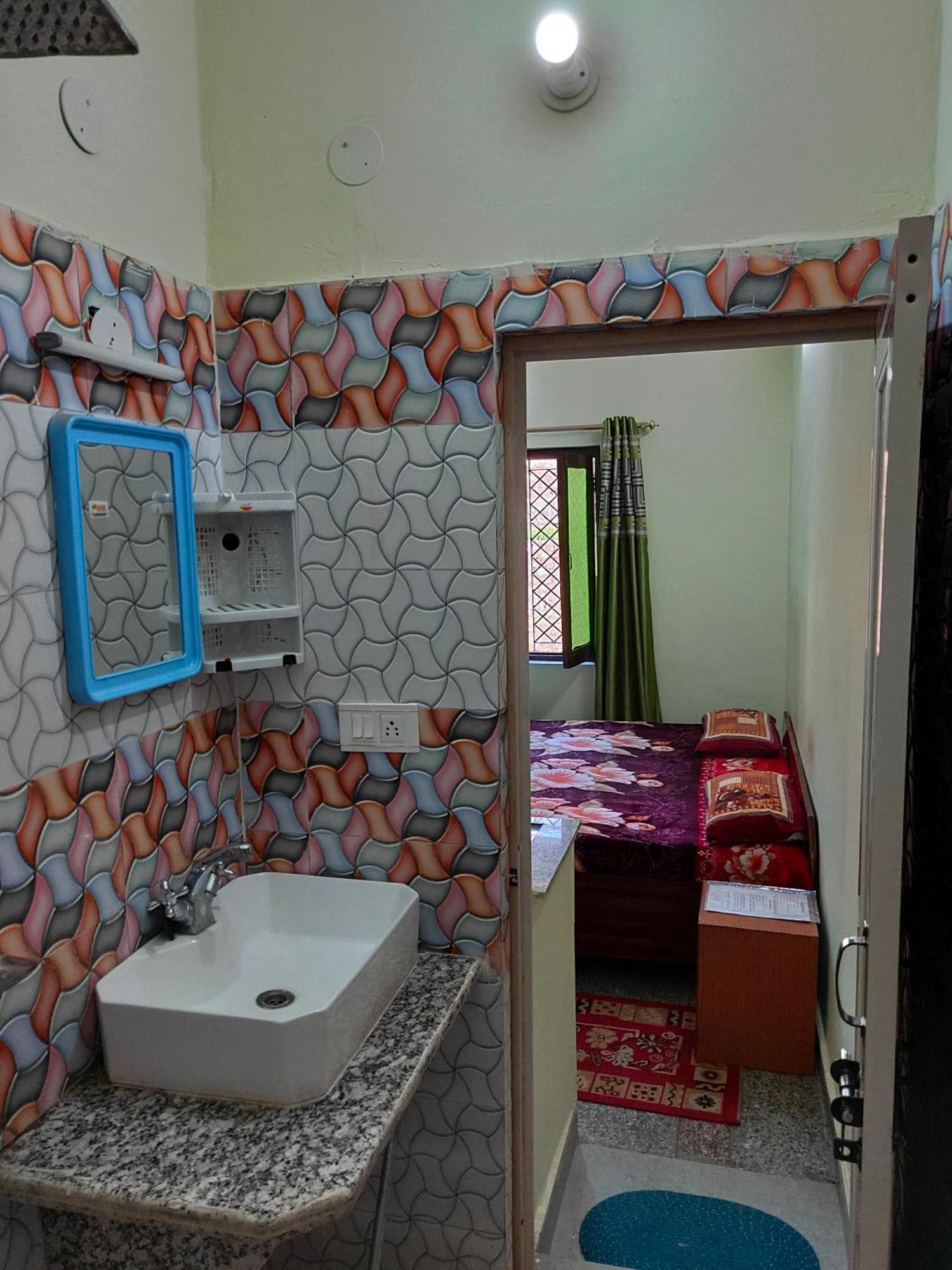 Gungun Homestay Rishīkesh Екстериор снимка